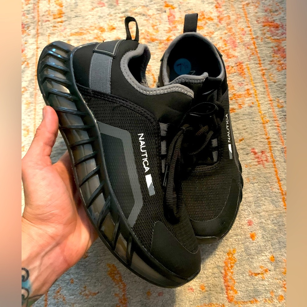 NEW Nautica Black Sneakers Orthopedic 7.5M/9W - NWOT